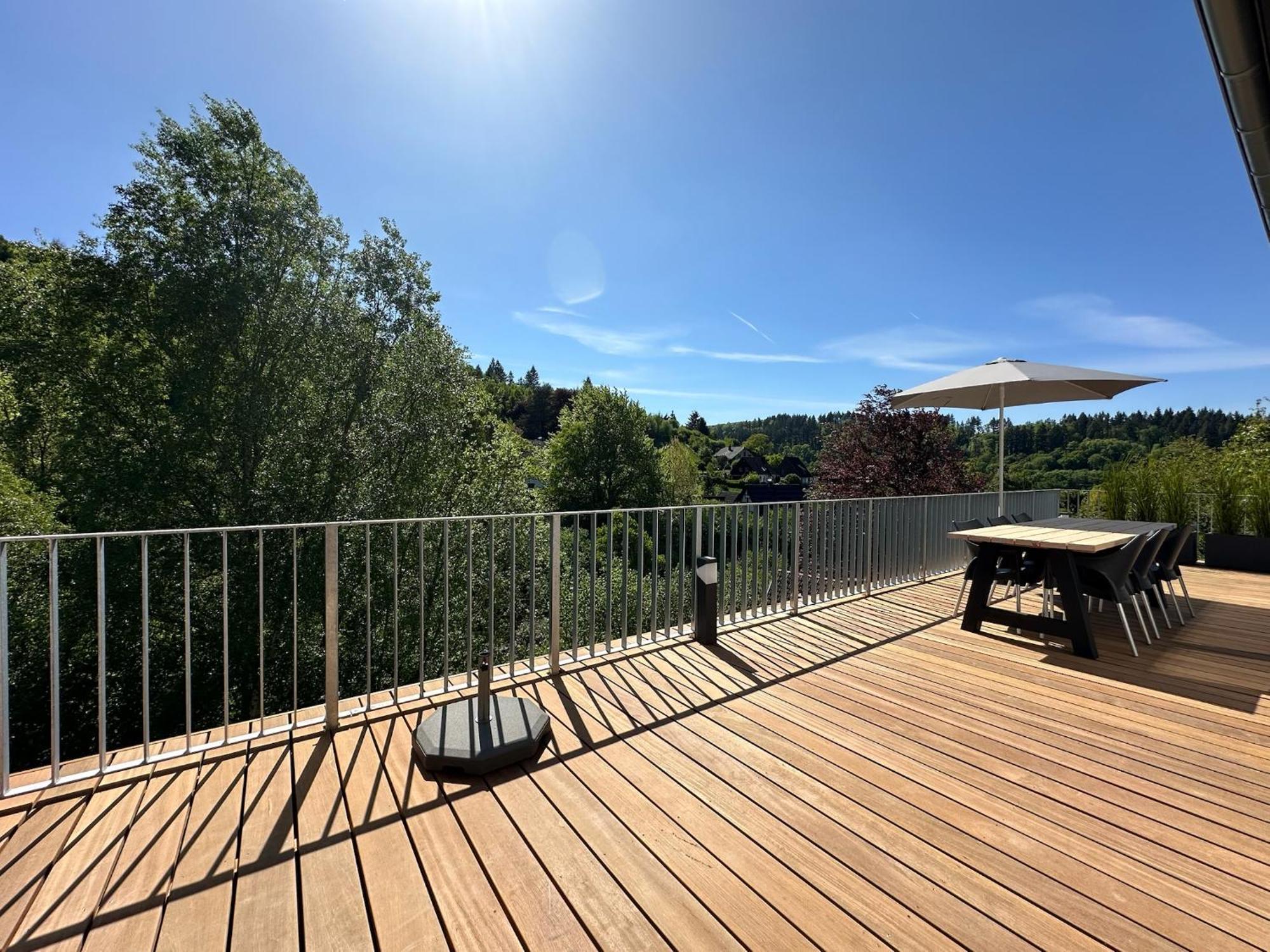 Villa Holgenbach - Penthouse- und Ferienwohnung im Nationalpark Eifel Schleiden Exterior foto